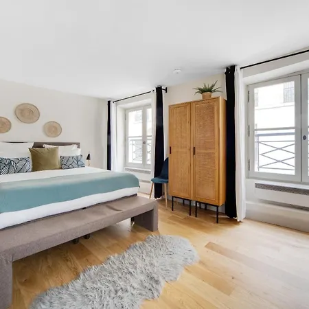 De L'atelier 3 Apartment *